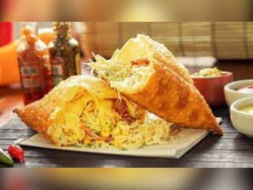 Pastel Frango E Bacon