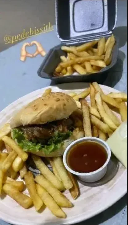 Combo 01 - 1 lanche + batata frita 200g