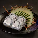 Uramaki kani