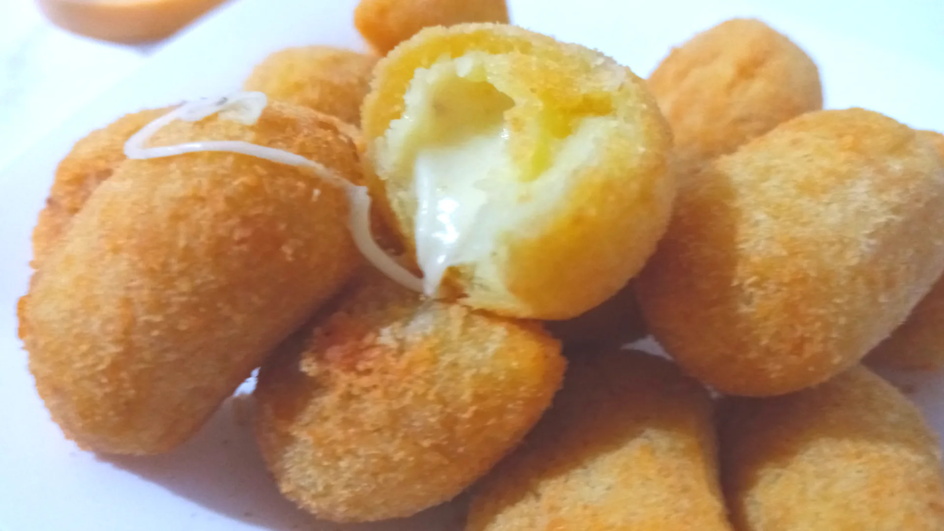 Bolinha de Queijo